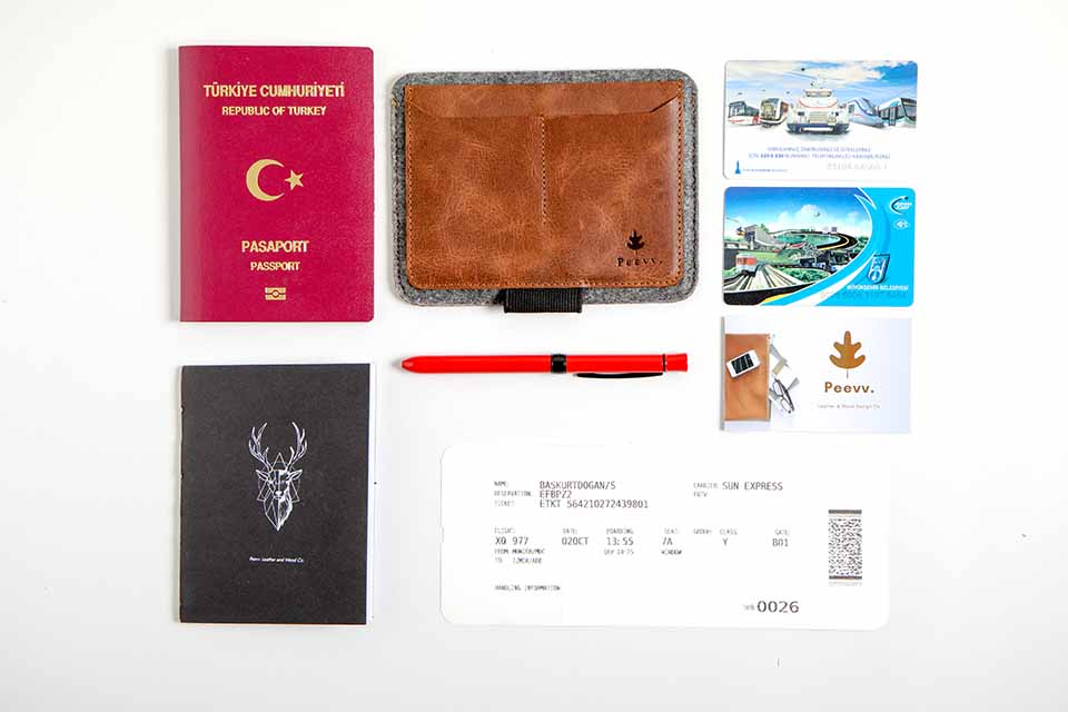 Pasaport Kılıfı Kullanmak İçin 5 Sebep!