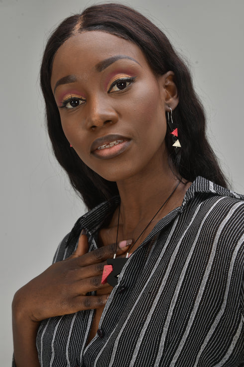 Sharp Gümüş Küpe